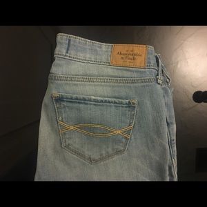 Abercrombie & Fitch Light Wash Skinny Jeans